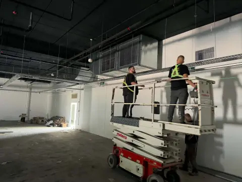 Изпълнен търговски обект от VE-Elektro